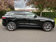 Jaguar F-PACE D180 R-Sport 