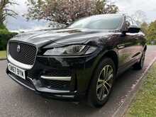 Jaguar F-PACE D180 R-Sport 