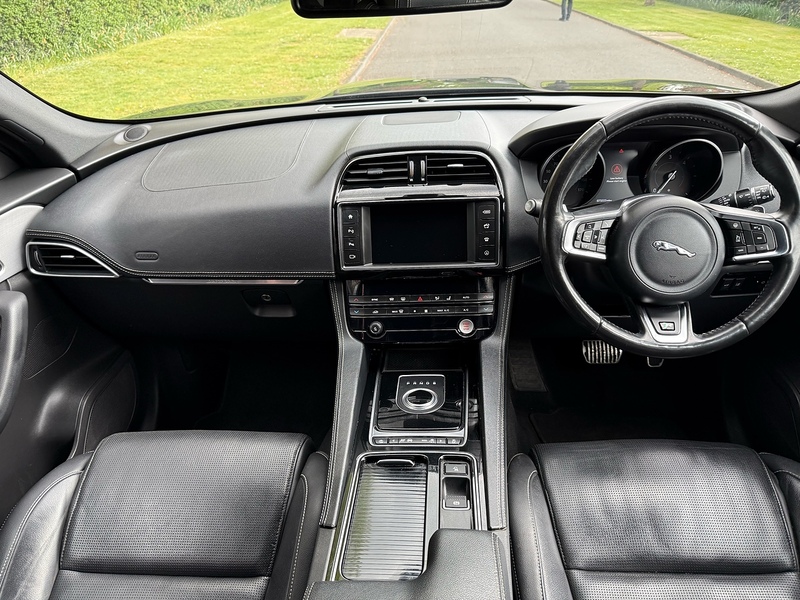 Jaguar D180 R-Sport SUV 2.0 Automatic Diesel
