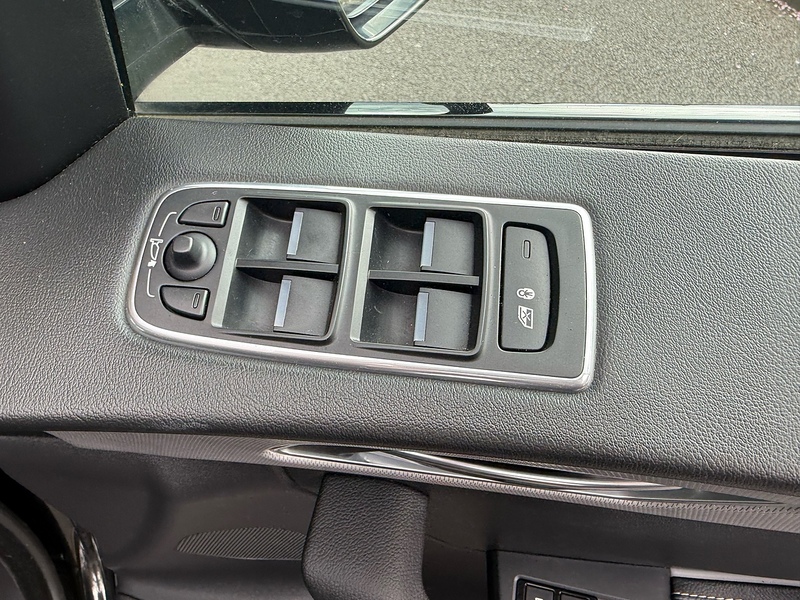 Jaguar D180 R-Sport SUV 2.0 Automatic Diesel