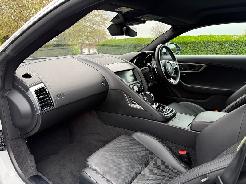 Jaguar V6 R-Dynamic Coupe 3.0 Automatic Petrol