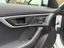 Jaguar F-Type V6 R-Dynamic 