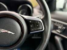 Jaguar F-Type V6 R-Dynamic 