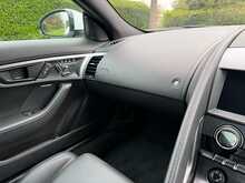 Jaguar F-Type V6 R-Dynamic 