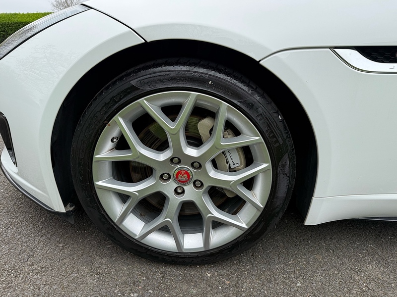 Jaguar V6 R-Dynamic Coupe 3.0 Automatic Petrol