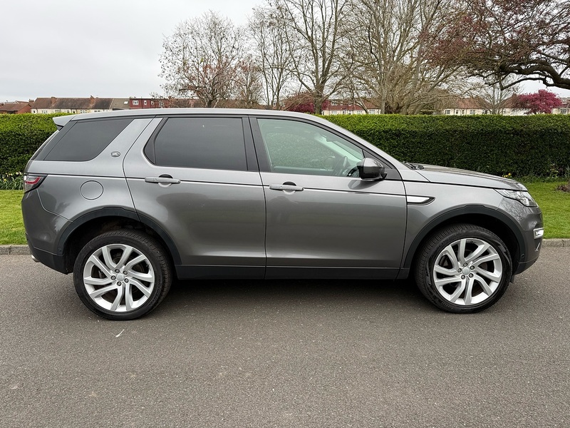 Land Rover TD4 HSE Luxury SUV 2.0 Automatic Diesel