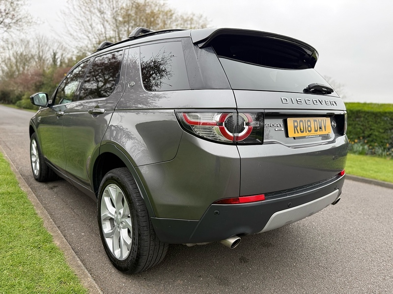 Land Rover TD4 HSE SUV 2.0 Automatic Diesel