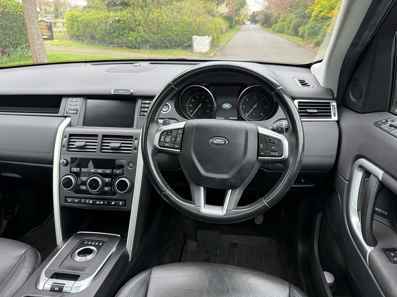 Land Rover TD4 HSE SUV 2.0 Automatic Diesel