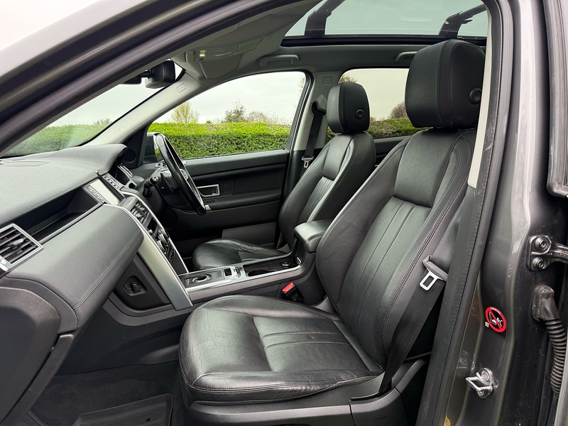 Land Rover TD4 HSE SUV 2.0 Automatic Diesel