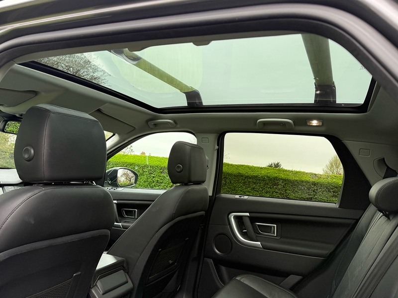 Land Rover TD4 HSE SUV 2.0 Automatic Diesel