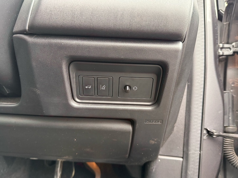 Land Rover TD4 HSE SUV 2.0 Automatic Diesel