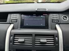 Land Rover Discovery Sport TD4 HSE 