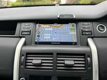 Land Rover Discovery Sport TD4 HSE 