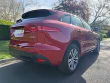 Jaguar F-PACE D180 R-Sport 