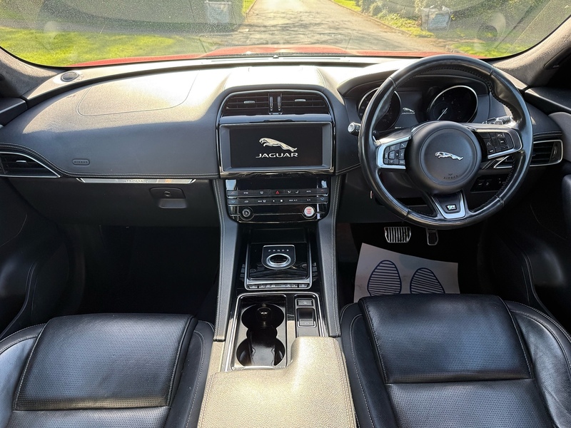 Jaguar D180 R-Sport SUV 2.0 Automatic Diesel