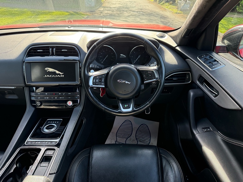 Jaguar D180 R-Sport SUV 2.0 Automatic Diesel