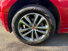 Jaguar F-PACE D180 R-Sport 