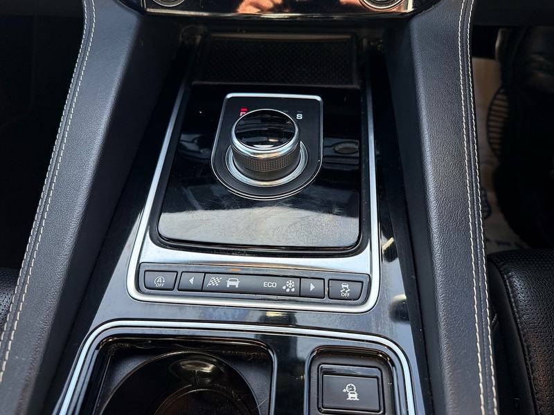 Jaguar D180 R-Sport SUV 2.0 Automatic Diesel