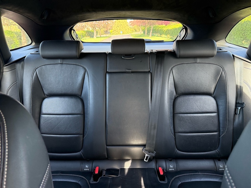 Jaguar D180 R-Sport SUV 2.0 Automatic Diesel