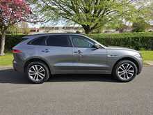 Jaguar F-PACE D180 R-Sport 