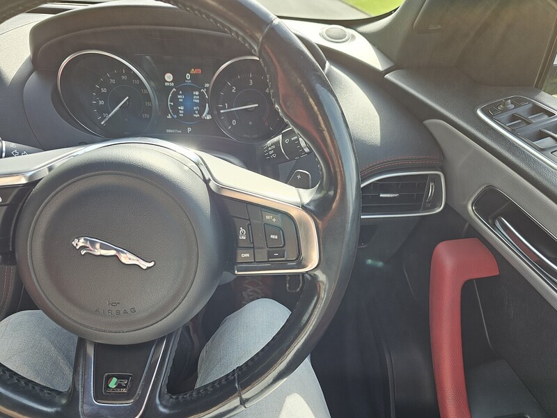 Jaguar D180 R-Sport SUV 2.0 Automatic Diesel