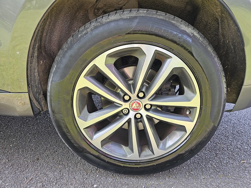 Jaguar D180 R-Sport SUV 2.0 Automatic Diesel