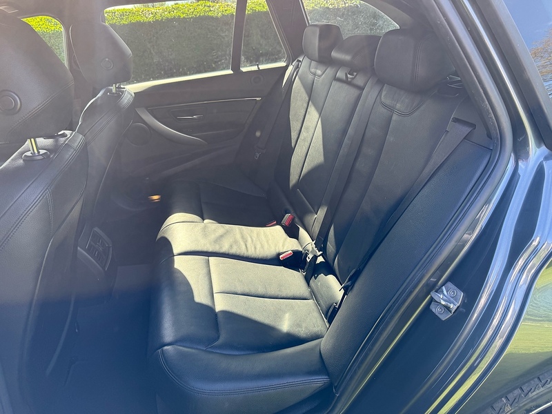BMW 320i M Sport Estate 2.0 Automatic Petrol