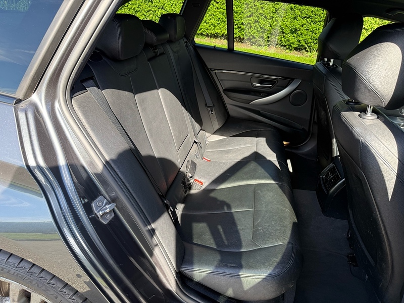 BMW 320i M Sport Estate 2.0 Automatic Petrol