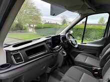 Ford E-Transit 350 Leader 