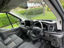 Ford E-Transit 350 Leader 