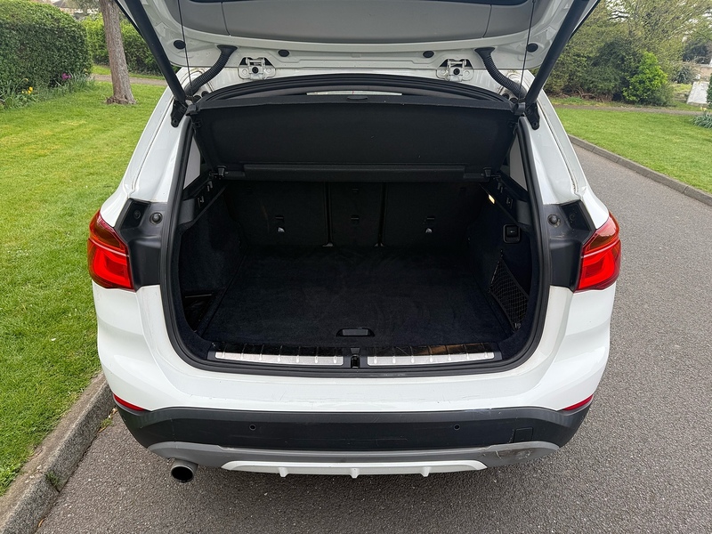BMW 18d Sport SUV 2.0 Manual Diesel