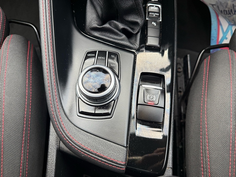 BMW 18d Sport SUV 2.0 Manual Diesel