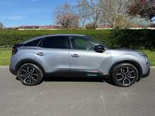 Citroen e-C4 Shine Plus 