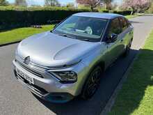 Citroen e-C4 Shine Plus 