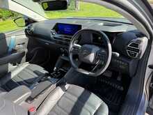 Citroen e-C4 Shine Plus 