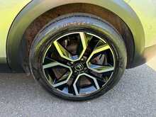 Citroen e-C4 Shine Plus 