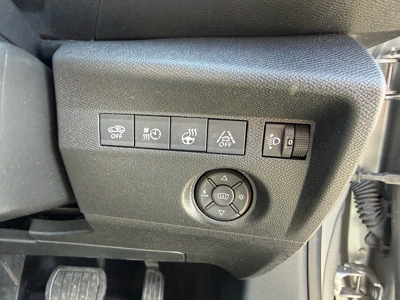 Citroen Shine Plus Hatchback 0.0 Automatic Electric