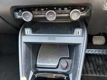 Citroen e-C4 Shine Plus 