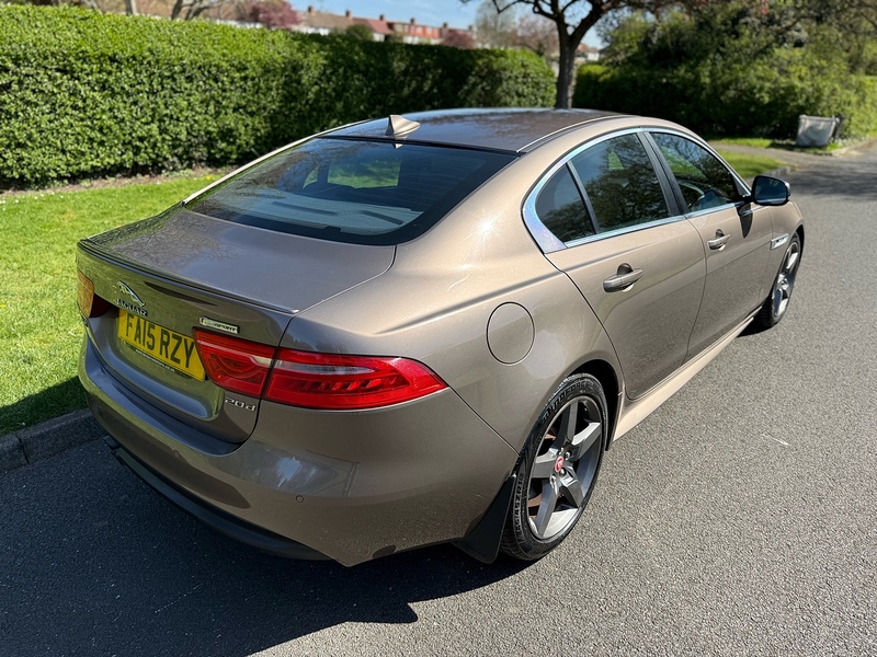 Jaguar d R-Sport Saloon 2.0 Manual Diesel