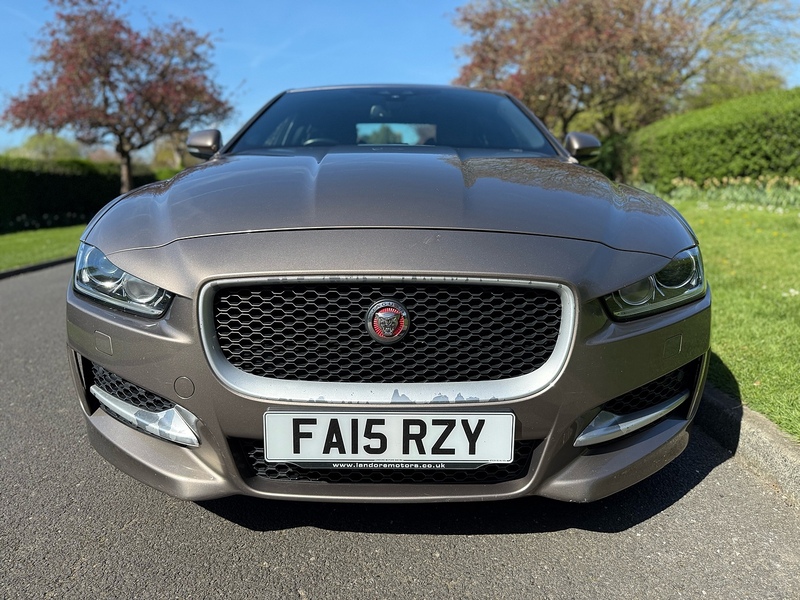 Jaguar d R-Sport Saloon 2.0 Manual Diesel