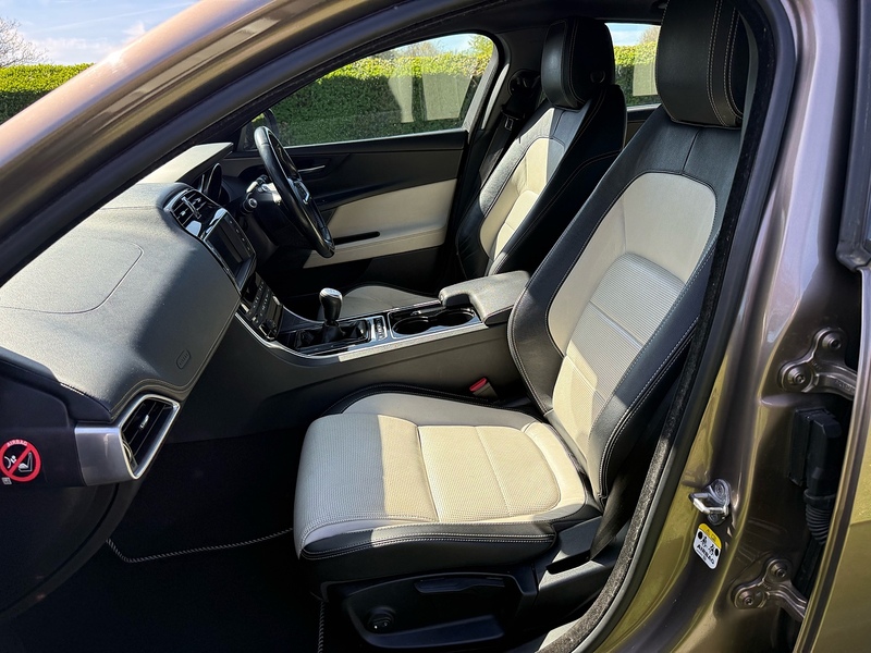 Jaguar d R-Sport Saloon 2.0 Manual Diesel