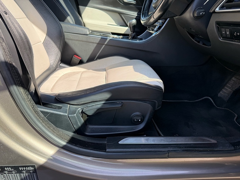 Jaguar d R-Sport Saloon 2.0 Manual Diesel