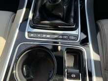 Jaguar XE d R-Sport 