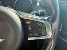 Jaguar XE d R-Sport 