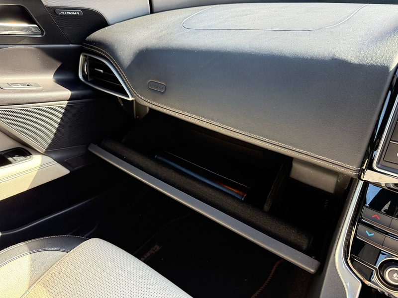 Jaguar d R-Sport Saloon 2.0 Manual Diesel