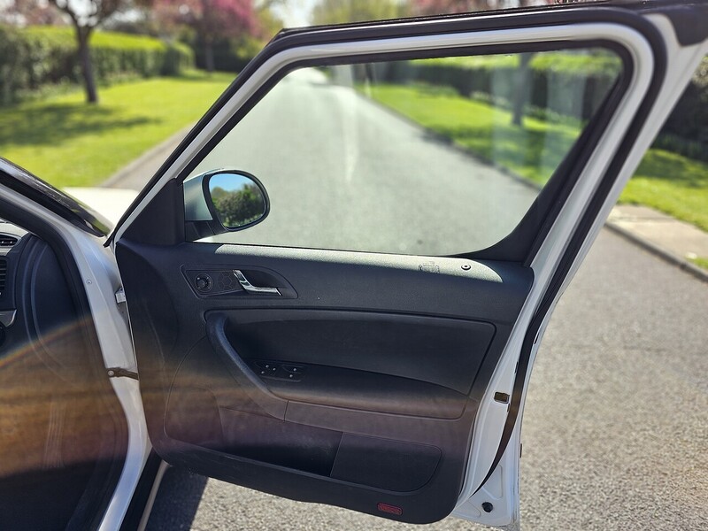 Skoda TSI SE L Drive SUV 1.2 Manual Petrol