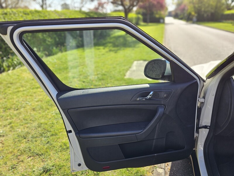 Skoda TSI SE L Drive SUV 1.2 Manual Petrol