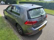 Volkswagen Golf TSI EVO SE Nav 