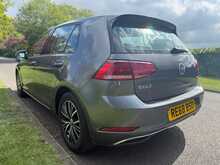 Volkswagen Golf TSI EVO SE Nav 