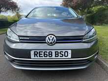 Volkswagen Golf TSI EVO SE Nav 
